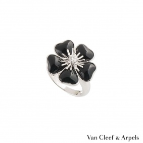 Van Cleef & Arpels White Gold Diamond and Onyx Nerval Ring Van Cleef & Arpels White Gold Diamond and Onyx Nerval Ring